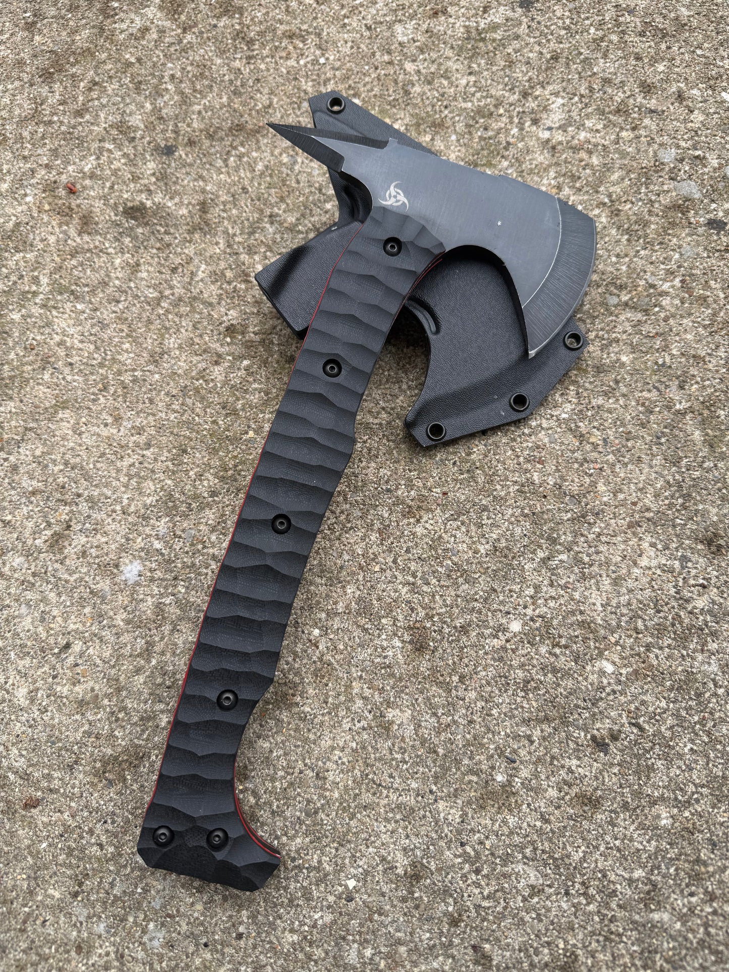Hawk - Black & Red