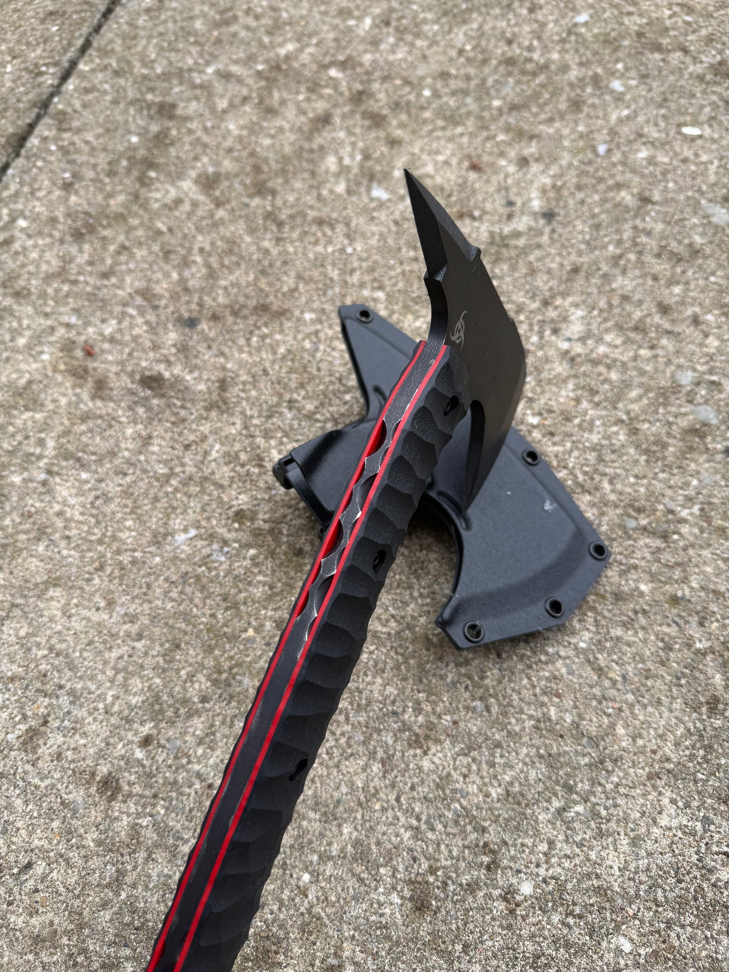 Hawk - Black & Red